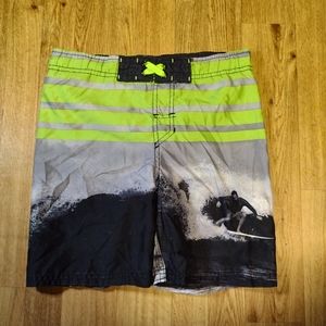 Cherokee size small swim trunks